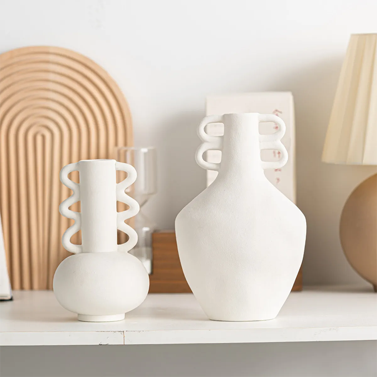 AMPHOR WAVES | Ceramic Vase