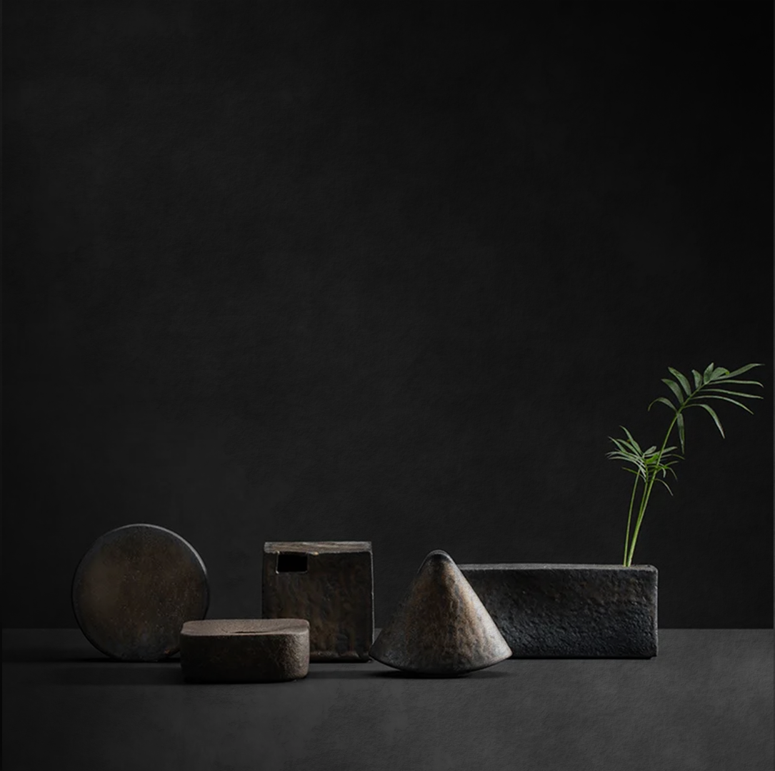 FORMA Cone | Geometric vase